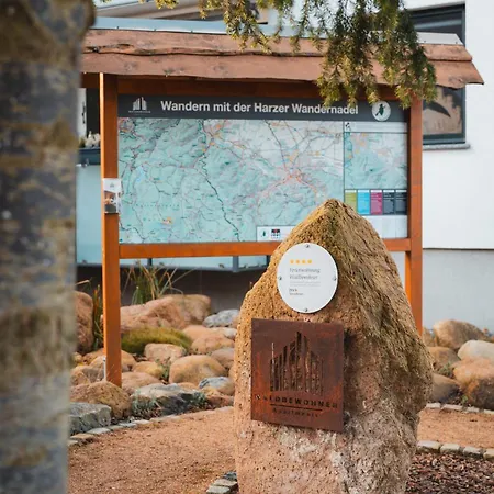 Waldbewohner / Hirsch السنبرغ